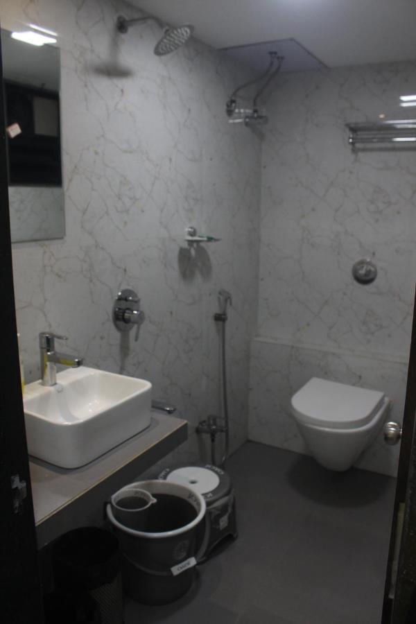 Hotel Park Inn Andheri West 뭄바이 외부 사진